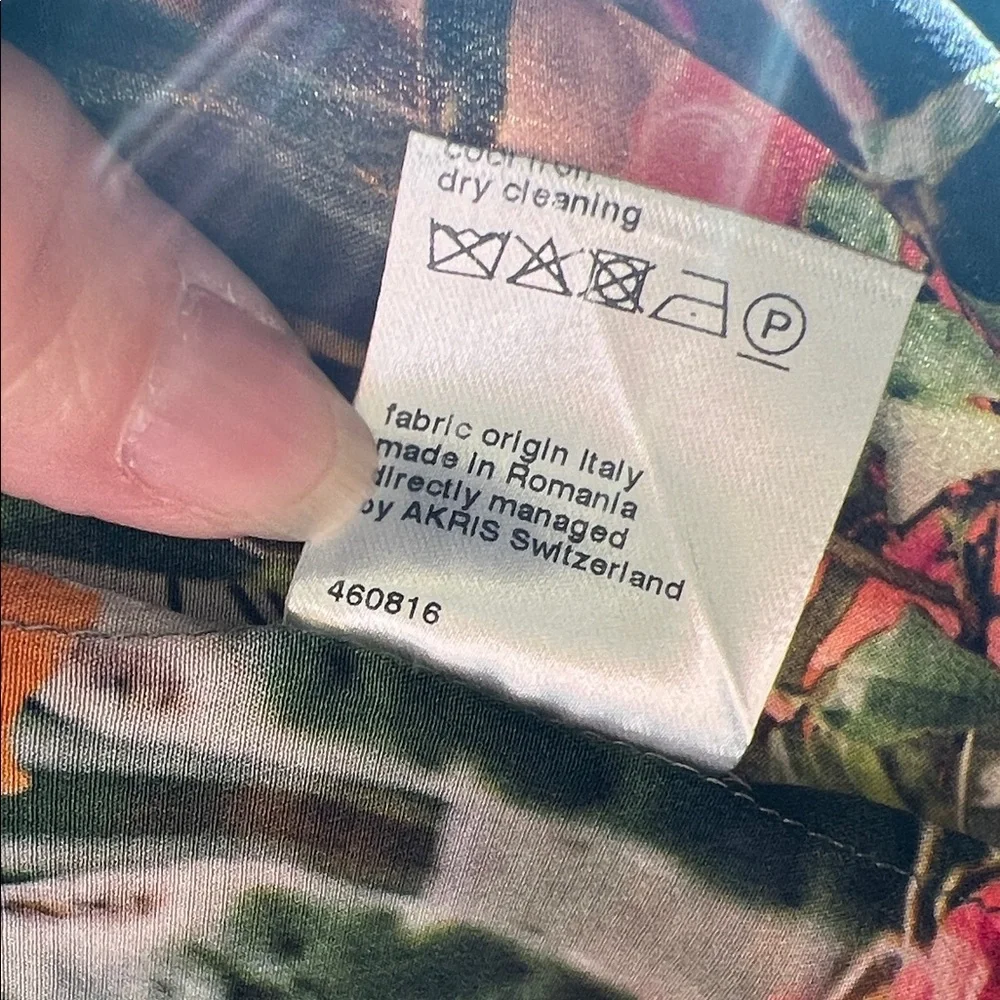 Akris Punto Cactus Blossom Mulberry Silk Top - Picture 5 of 8